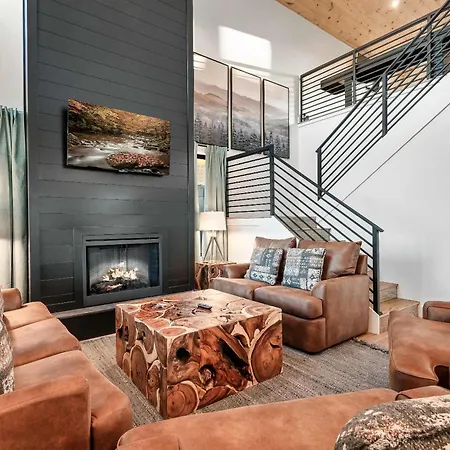 Cozy Cabin Luxe Escape W Private Pool